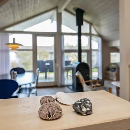펜션 6 Person In Ebberup Helnæs By