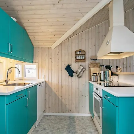 6 Person In Ebberup-by Traum * Helnæs By